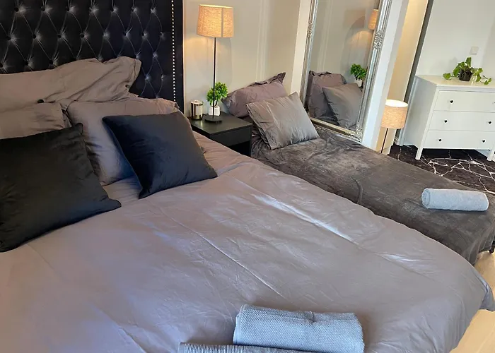 Luxurious Modern Room In Central Oslo - Eur 4K Expensive Bed And 82\